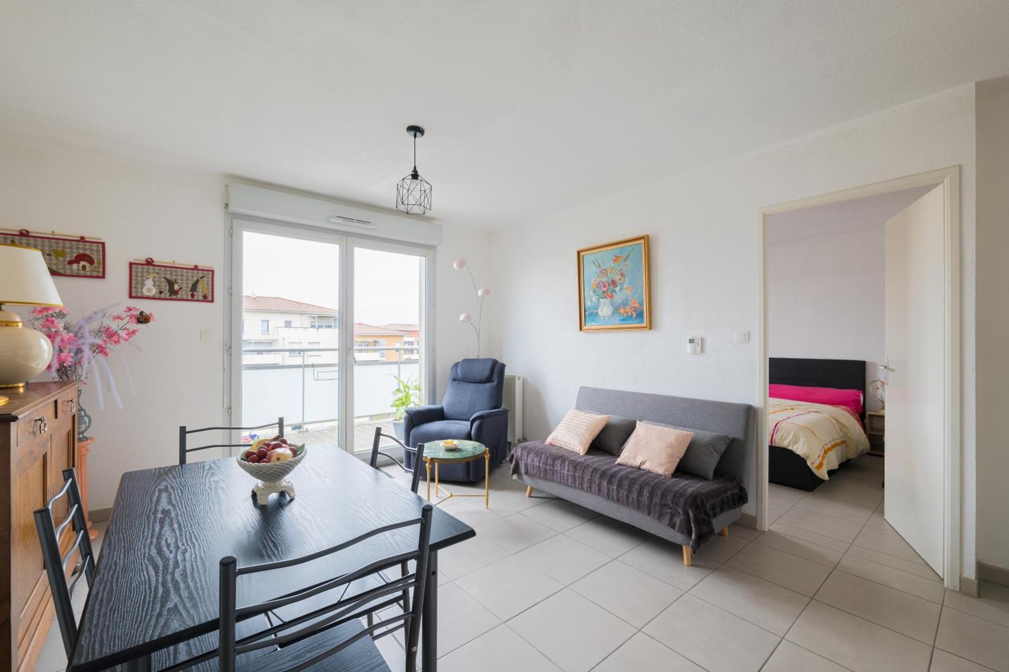 Apartment T2 Calme & Proche De Toulouse - A 2min Du Campus Tbs